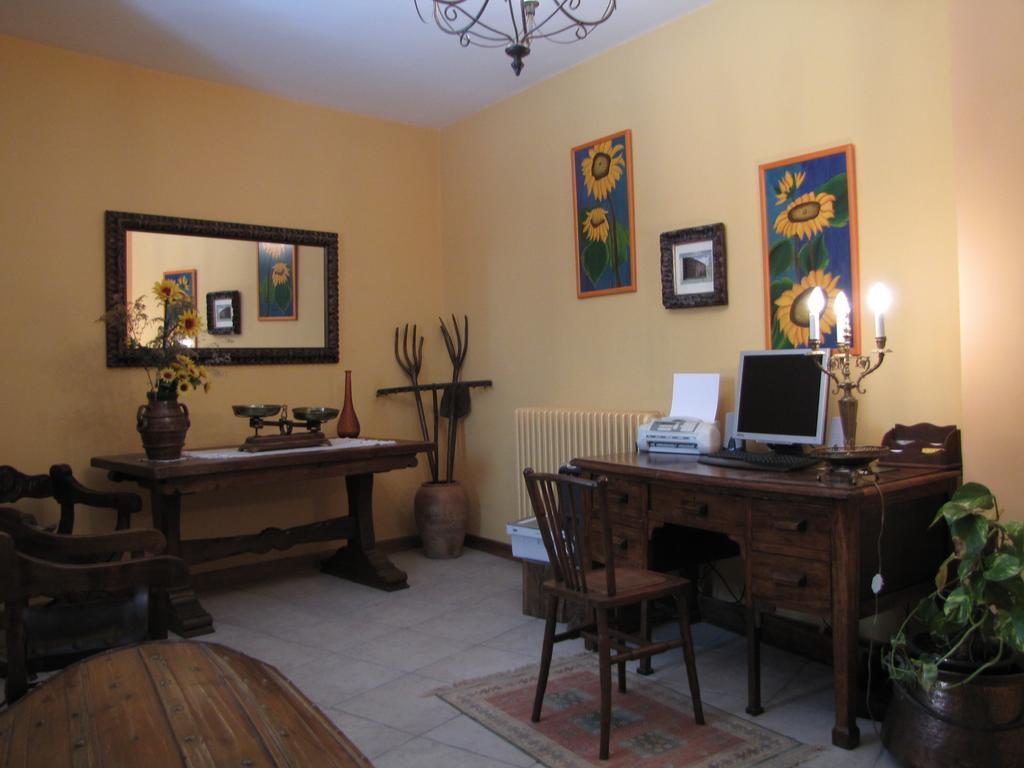 Hostal Rural Huartearena Iza ภายนอก รูปภาพ